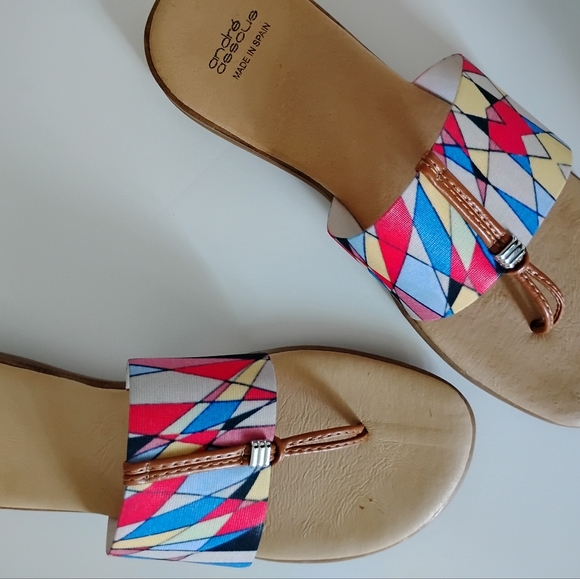 Andre Assous Shoes - Andre Assous Colorful Geometric Print Sandals Featherweights Comfy Flat Size 9